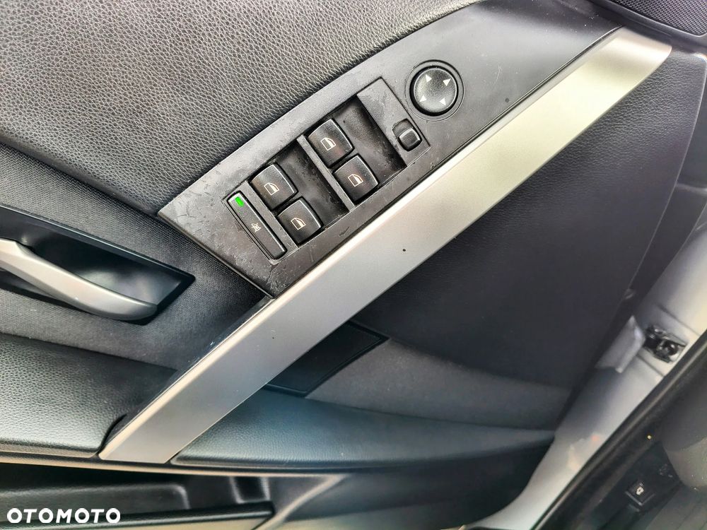 BMW Seria 5 - 26