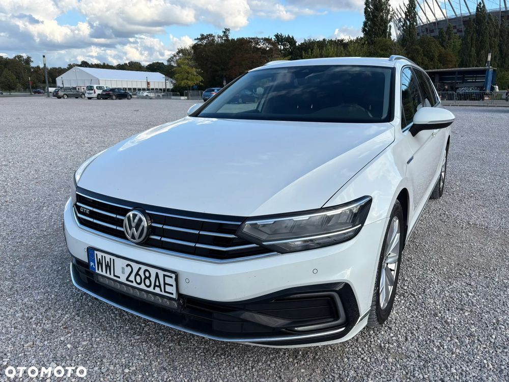 Volkswagen Passat - 22
