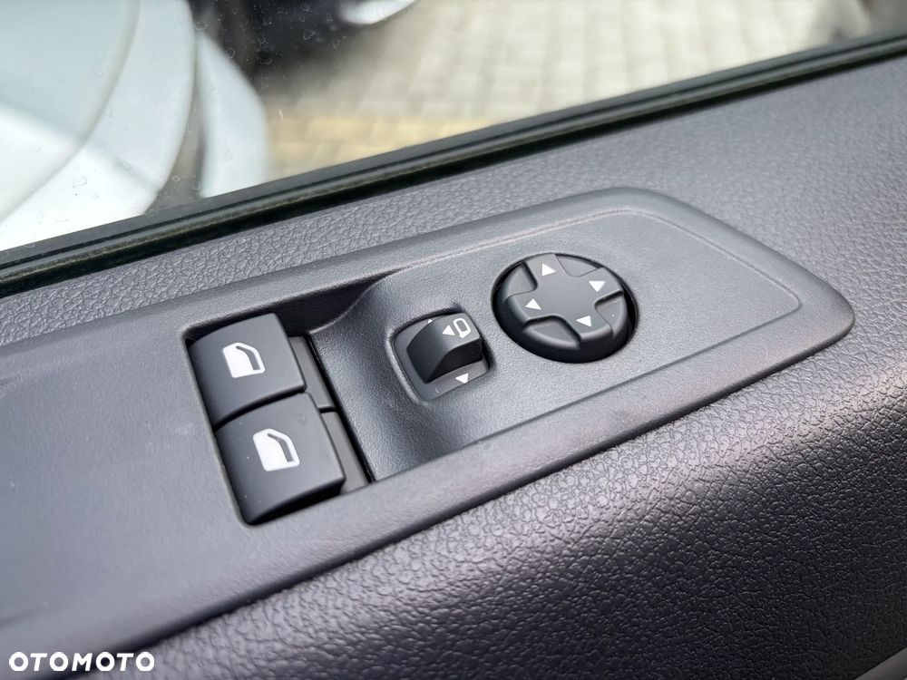 Opel Zafira 2.2 Diesel XL Business - 20