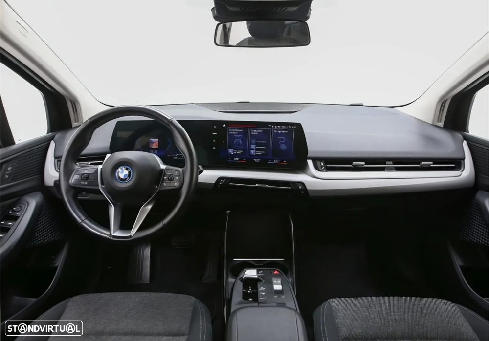 BMW 225xe Active Tourer e xDrive - 4