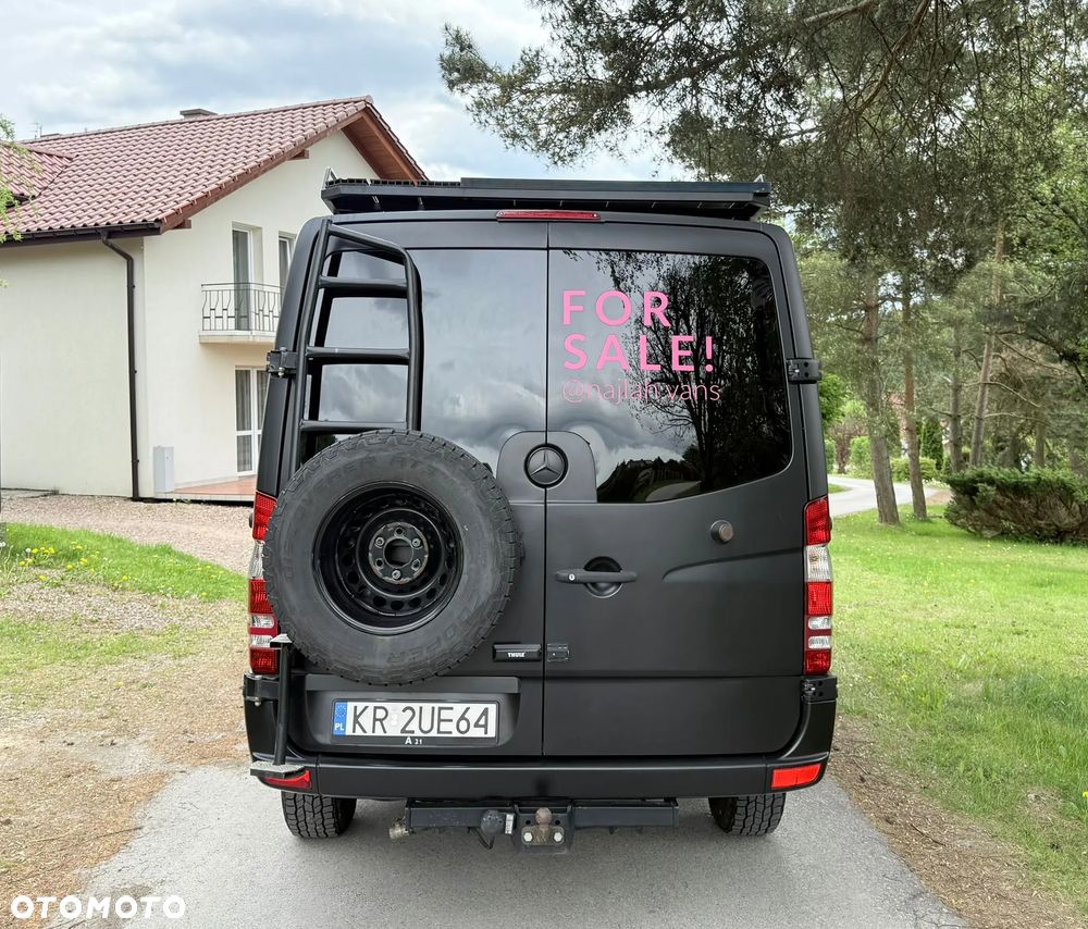 Mercedes-Benz Sprinter - 9
