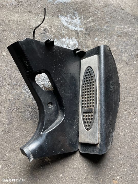 Podnóżek stopnica m pakiet Bmw e39 - 1