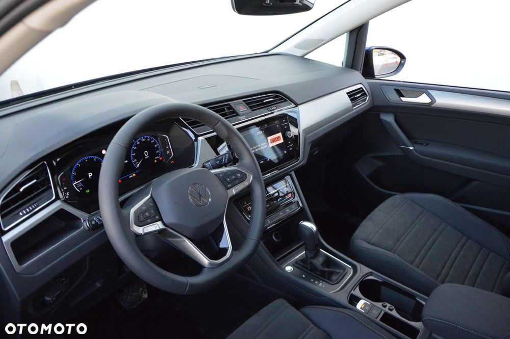Volkswagen Touran 1.5 TSI EVO Comfortline Plus DSG - 3