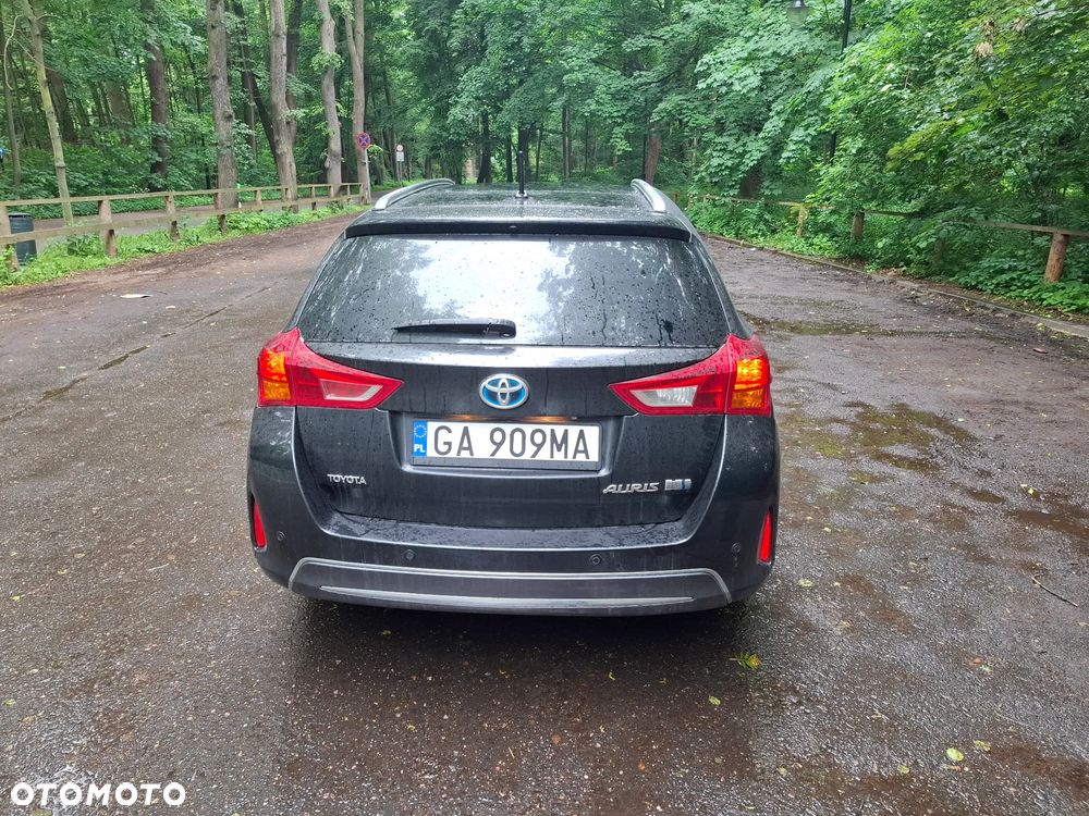 Toyota Auris - 5