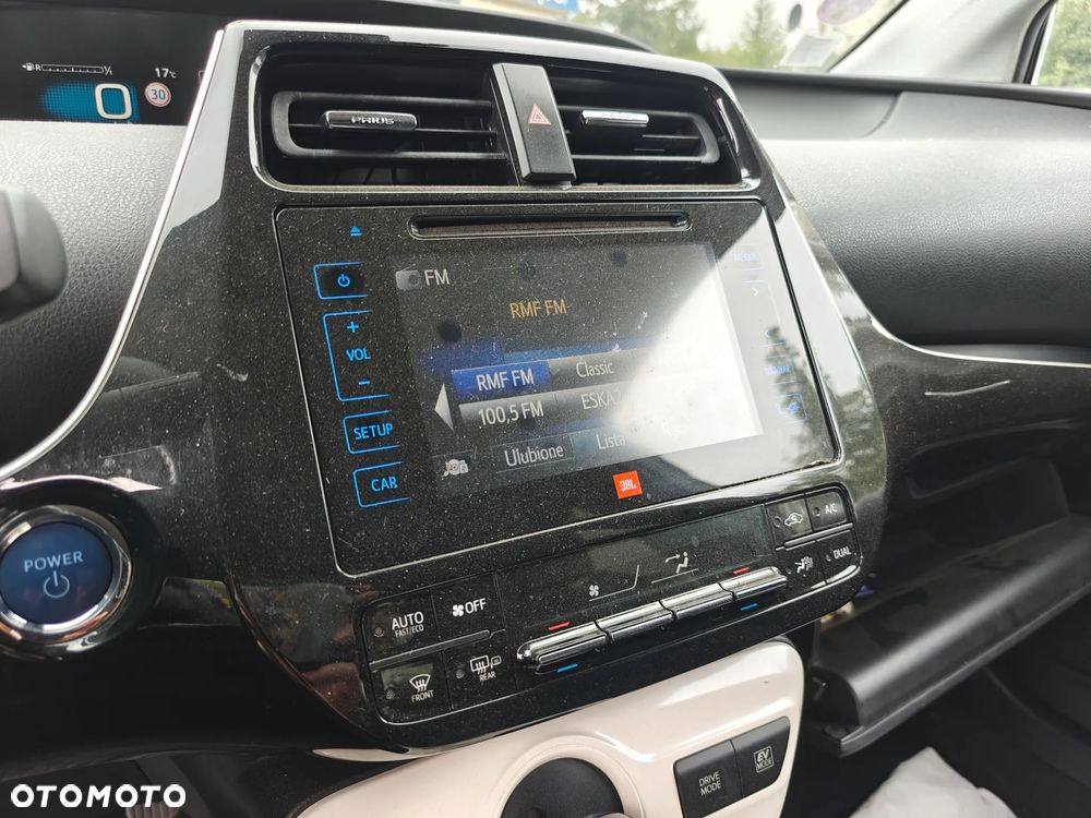 Toyota Prius - 11