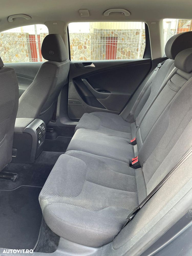 Volkswagen Passat Variant 2.0 TDI Comfortline - 9