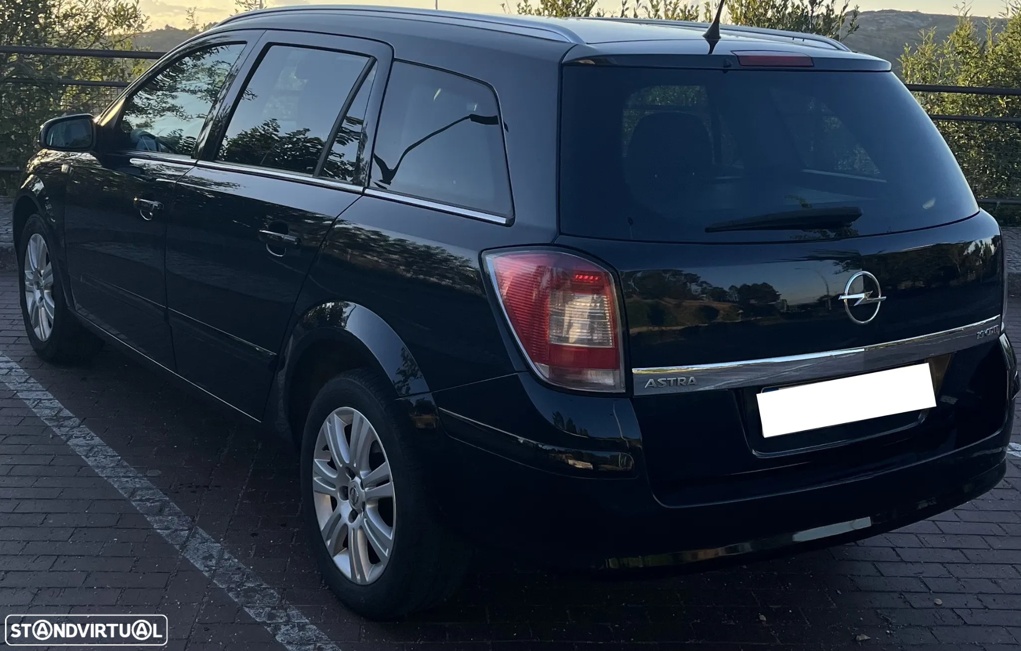 Opel Astra 1.7 CDTi Cosmo - 2