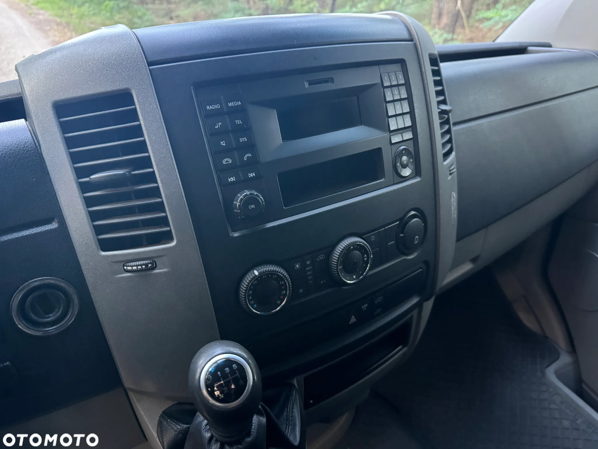 Mercedes-Benz Sprinter - 7