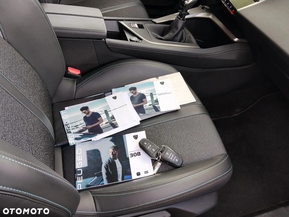 Peugeot 308 PureTech 130 GPF Stop & Start Allure Pack - 19