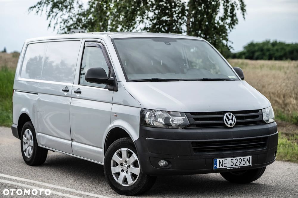 Volkswagen Transporter - 1