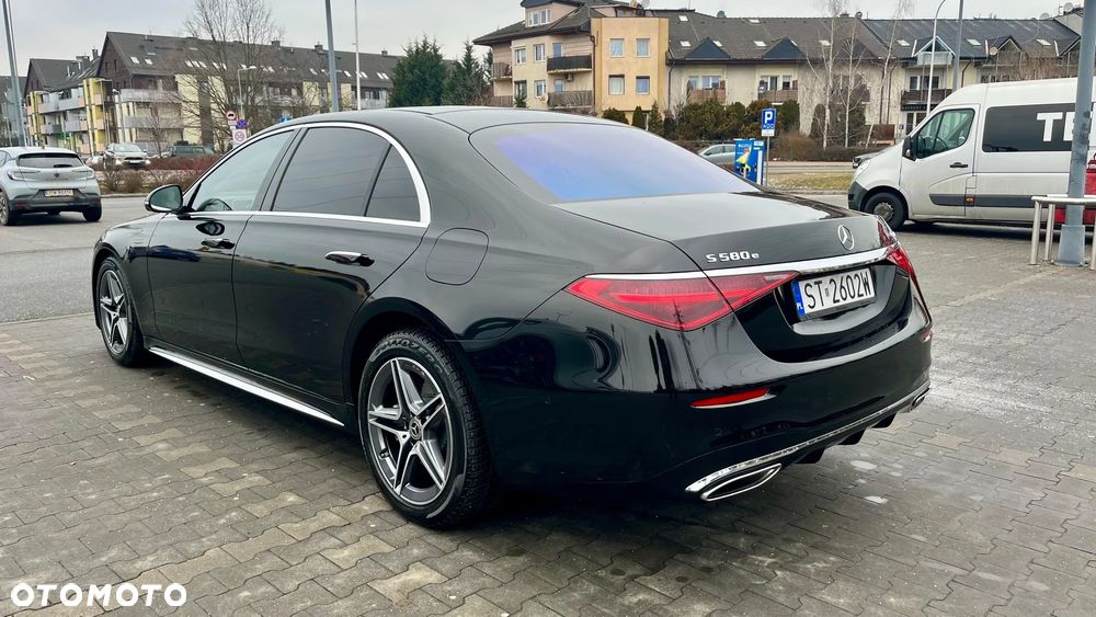 Mercedes-Benz Klasa S 580 e PHEV 4-Matic 9G-TRONIC - 32