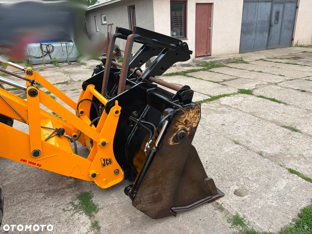 JCB 4CX - 23