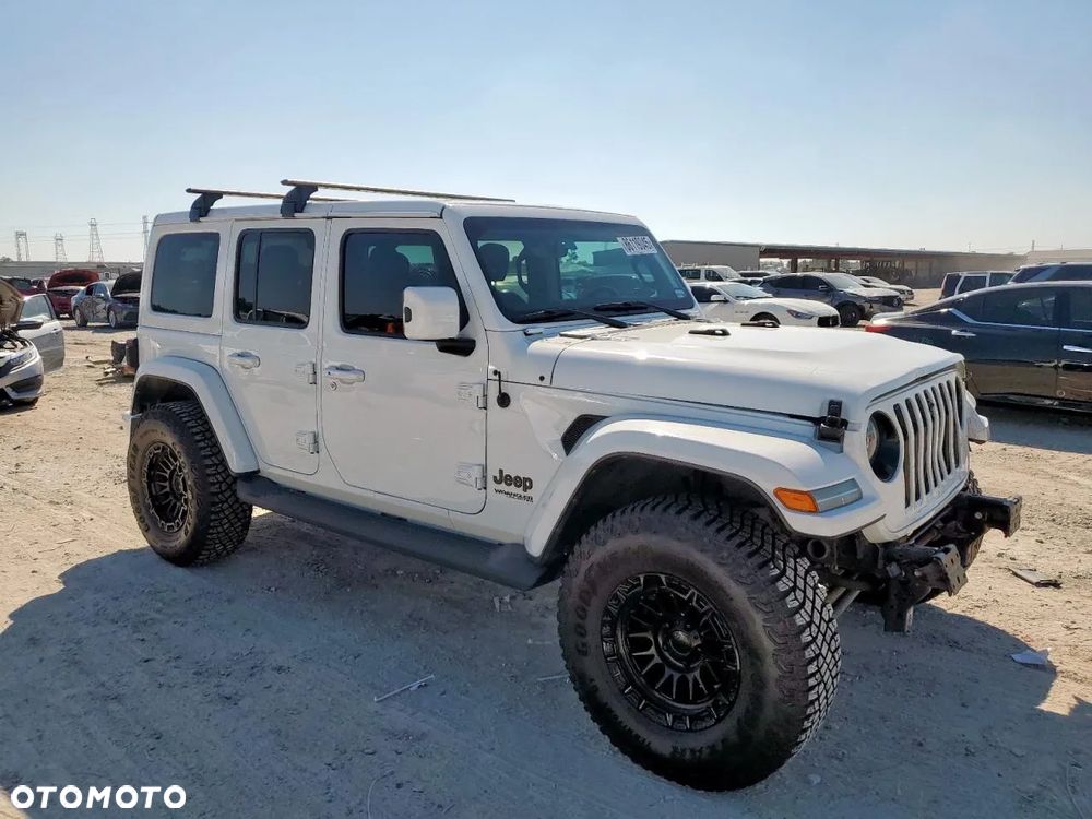 Jeep Wrangler - 4