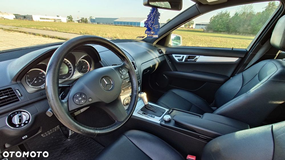 Mercedes-Benz Klasa C 320 CDI Avantgarde 4-Matic - 12
