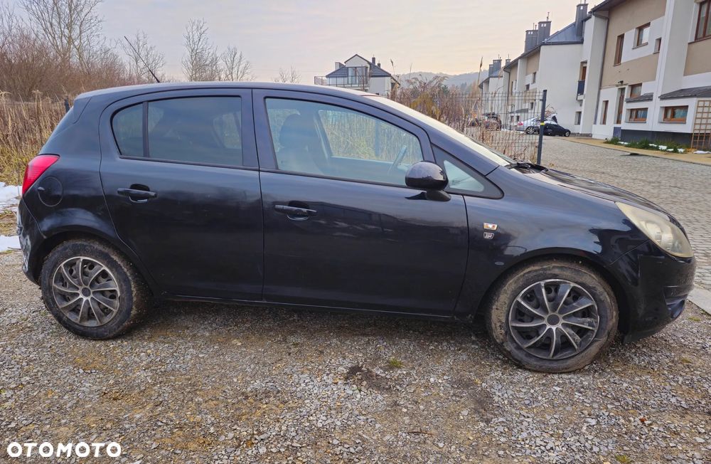 Opel Corsa - 7