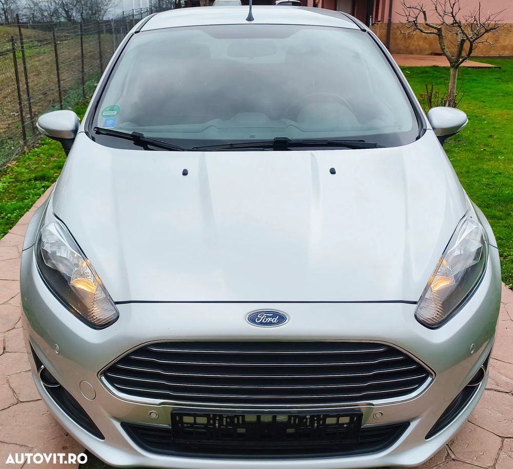 Ford Fiesta - 2