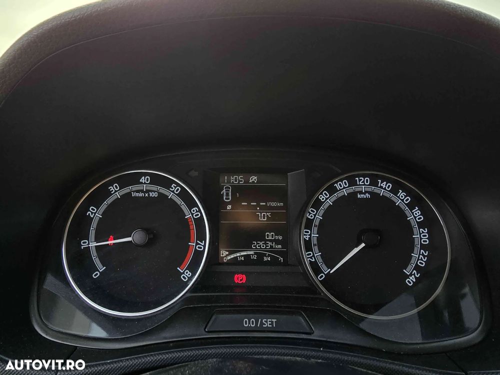 Skoda Fabia - 6