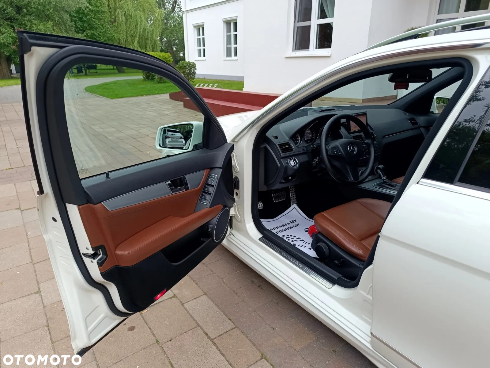 Mercedes-Benz Klasa C 220 (BlueTEC) d BlueEFFICIENCY Edition 7G-TRONIC AMG Line - 24