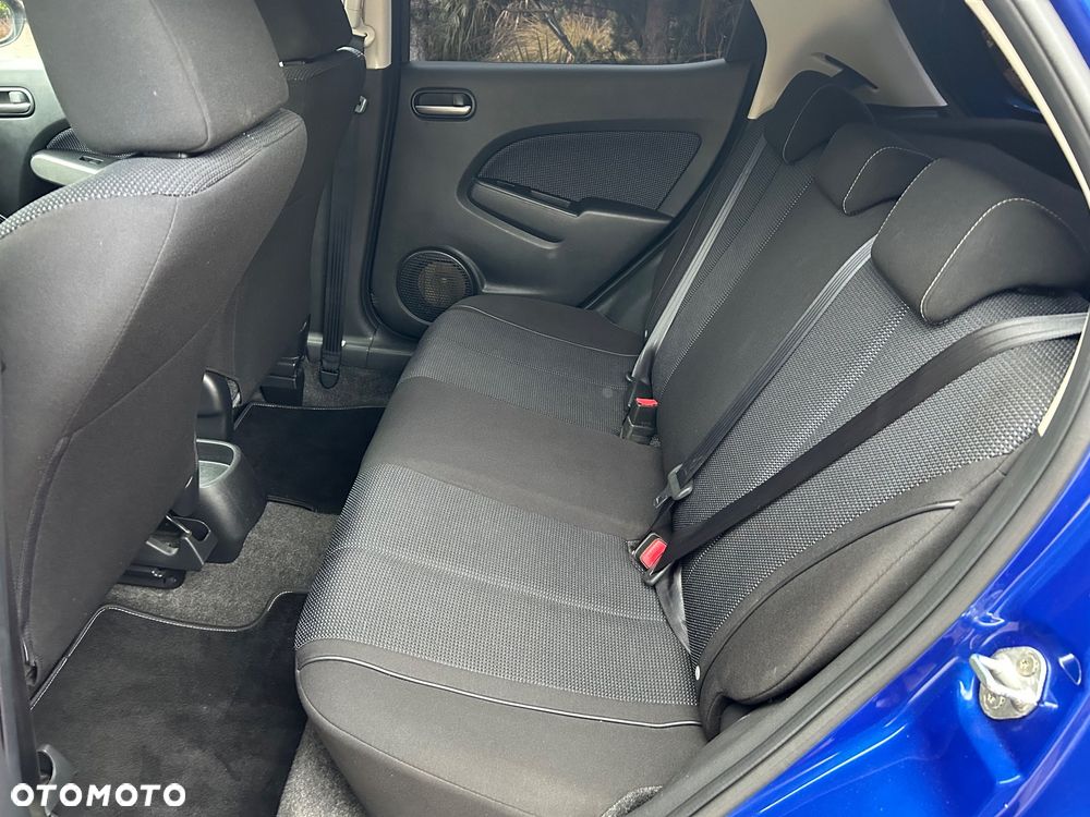 Mazda 2 - 23