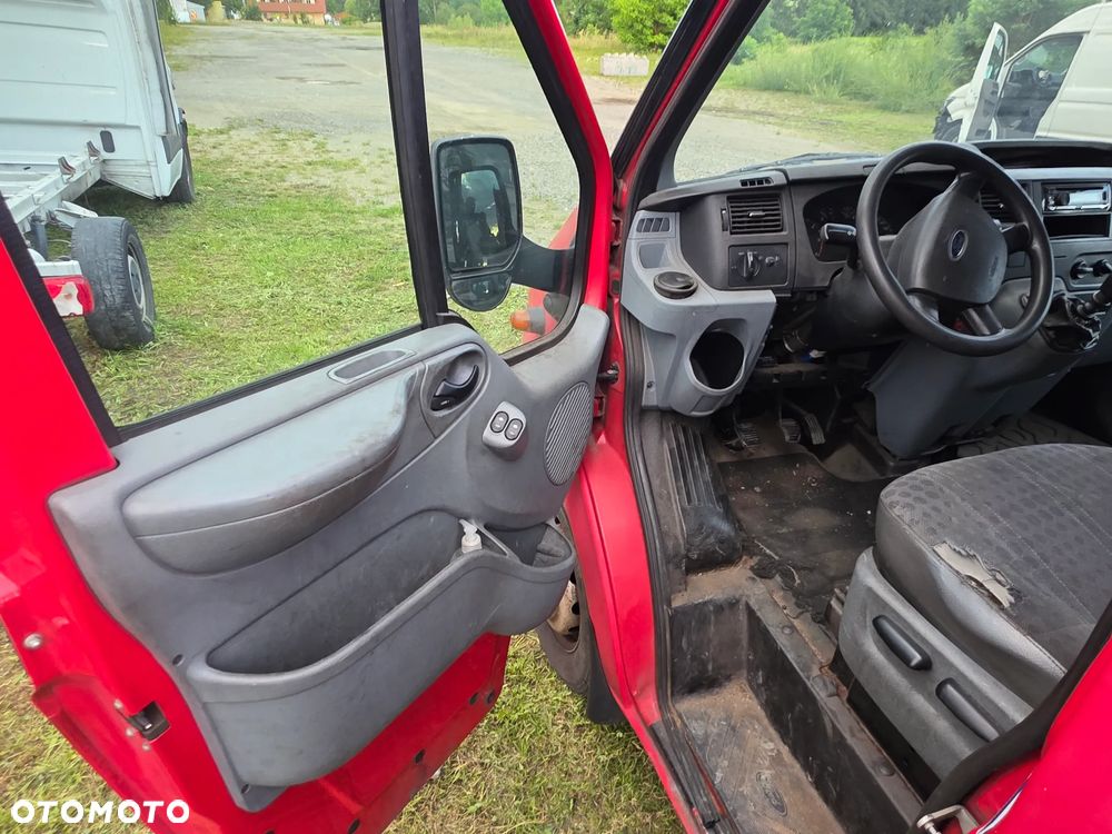 Ford Transit Skrzynia 4.90 M ! Klima ! Bez Korozji  ! Z Włoch  ! Bliźniak  ! - 7