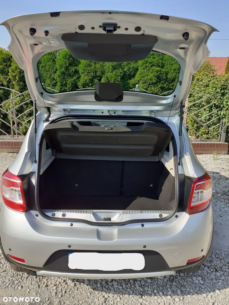 Dacia Sandero 1.5 dCi Laureate - 10