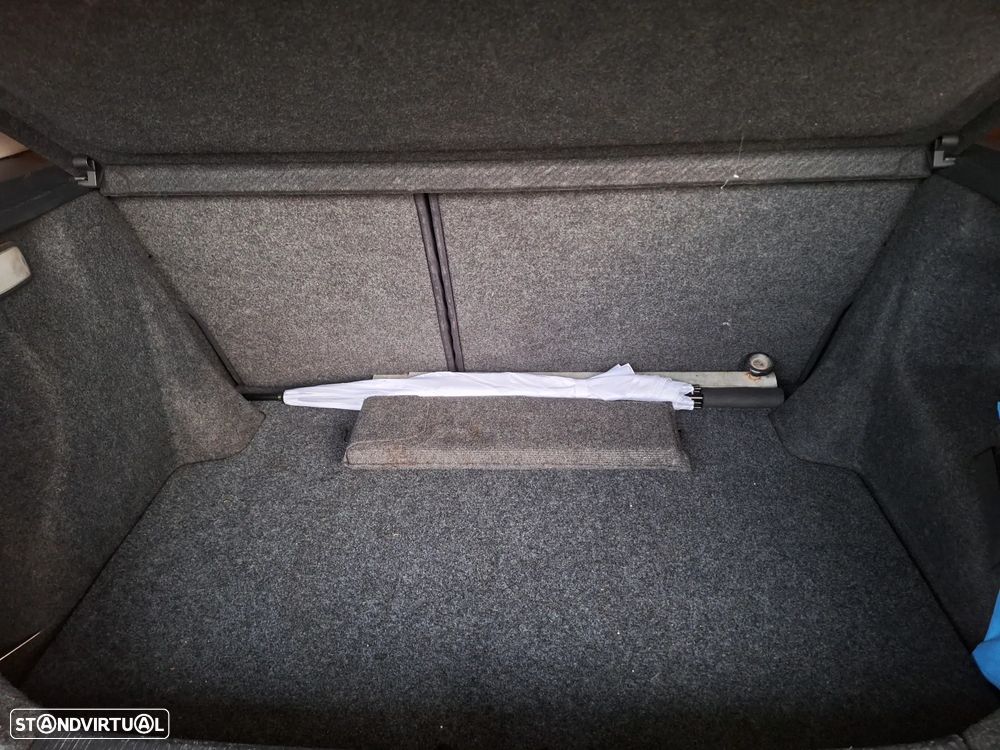 Toyota Corolla 2.0 D-4D Sol - 11