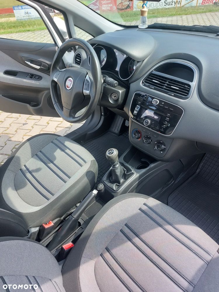 Fiat Punto - 16