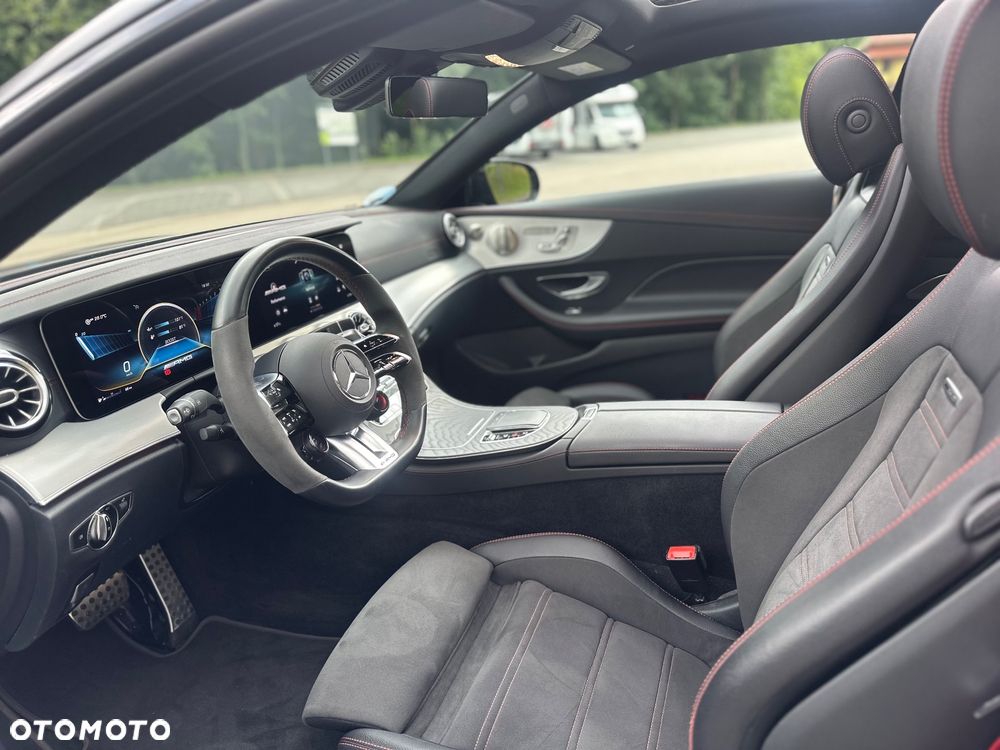 Mercedes-Benz Klasa E - 17