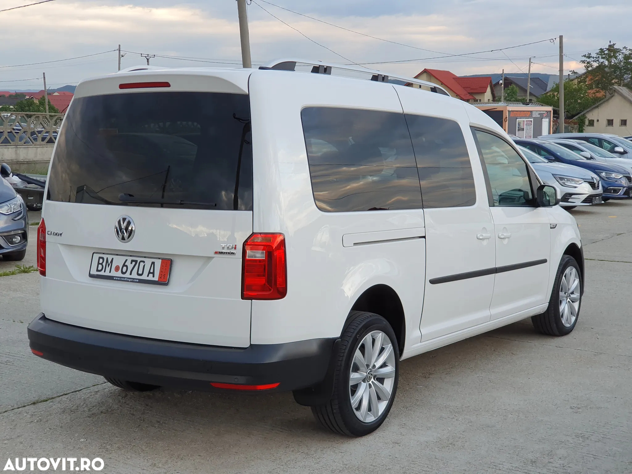 Volkswagen Caddy 2.0 TDI (5-Si.) 4MOTION Comfortline - 3