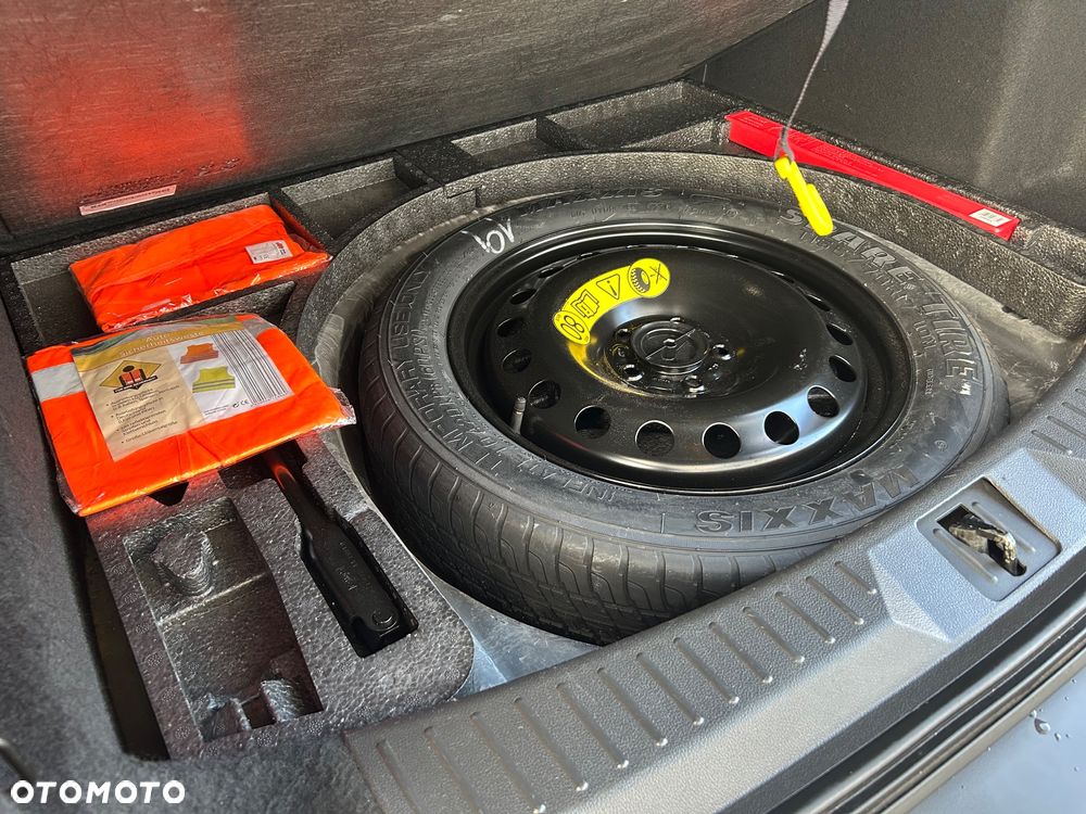 Ford Kuga 1.5 EcoBoost 2x4 Individual - 32