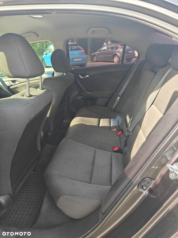 Honda Accord 2.0 Comfort - 10