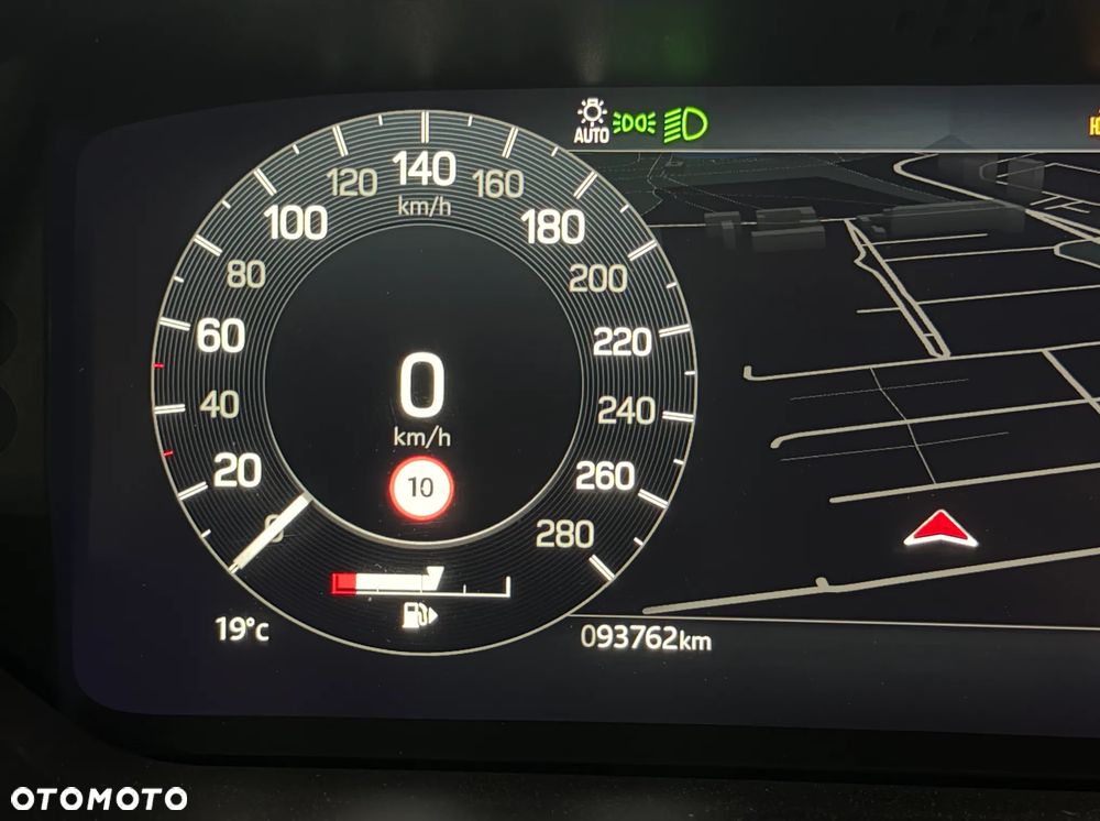 Land Rover Discovery Sport 2.0 P200 mHEV - 4