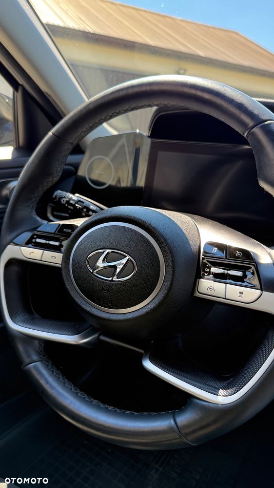 Hyundai Elantra 1.6 Executive CVT - 11