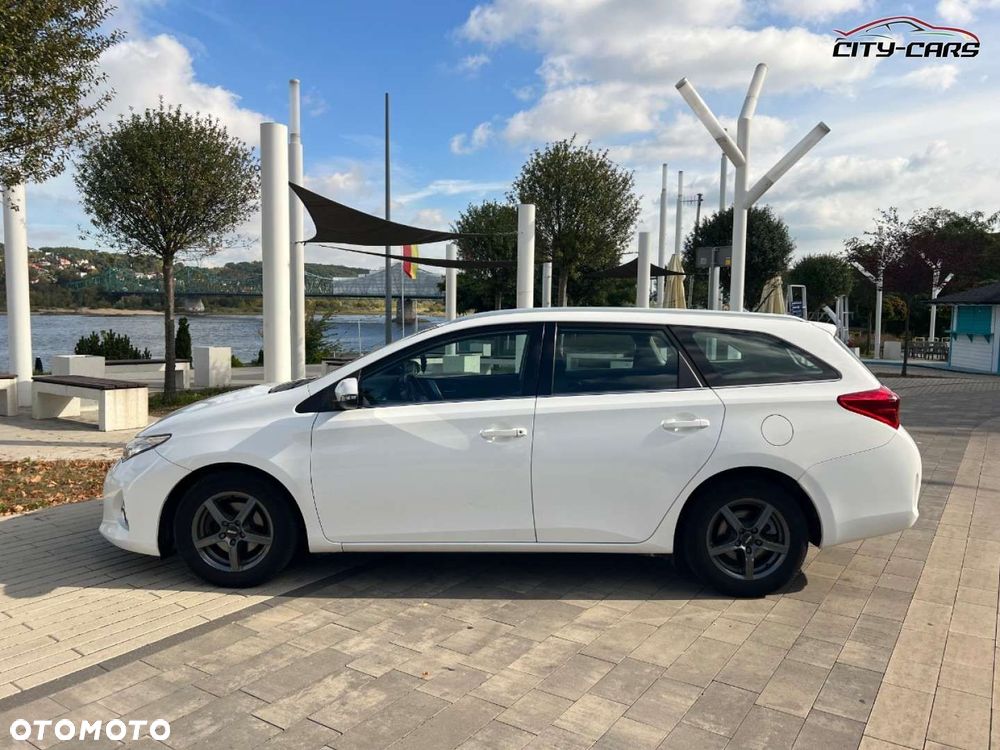 Toyota Auris - 26