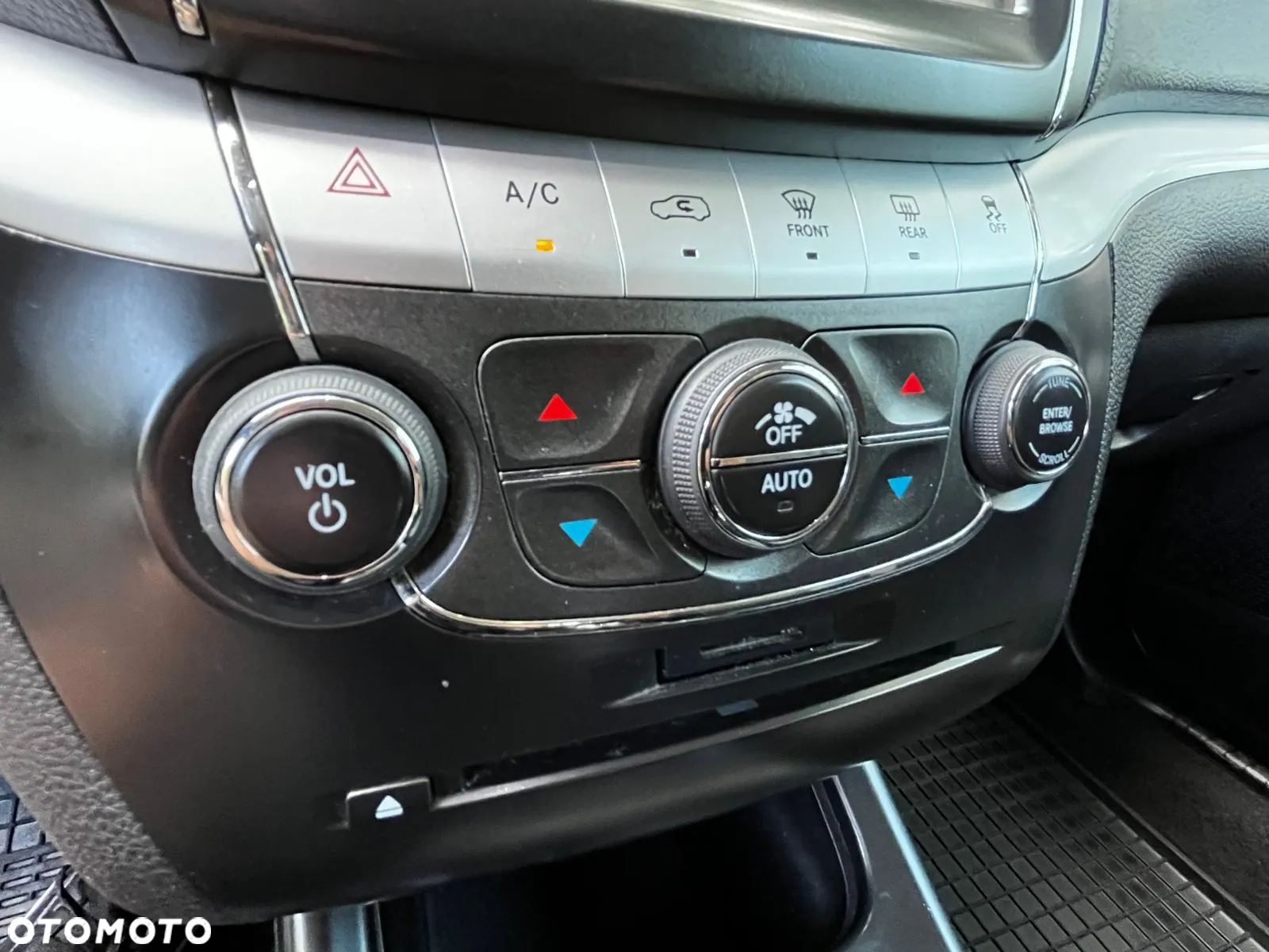 Fiat Freemont 2.0 Multijet Lounge - 19
