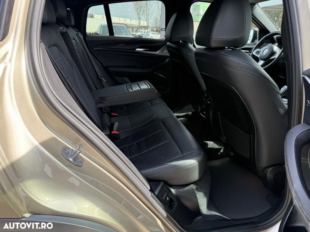 BMW X4 xDrive30i AT - 15