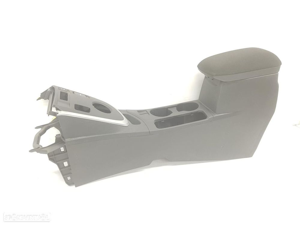 APOIO DE BRAÇOS CENTRAL TOYOTA AURIS 2014 -5891002450C0 - 2