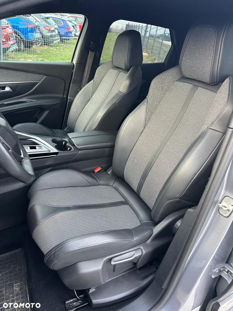 Peugeot 3008 1.6 PureTech Hybrid4 PHEV Allure S&S EAT8 - 15