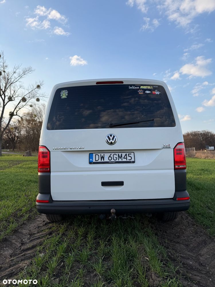 Volkswagen Transporter - 11