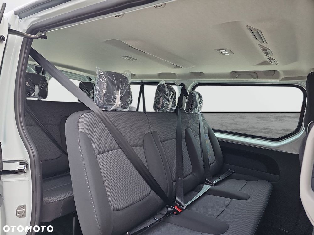 Renault Trafic - 10