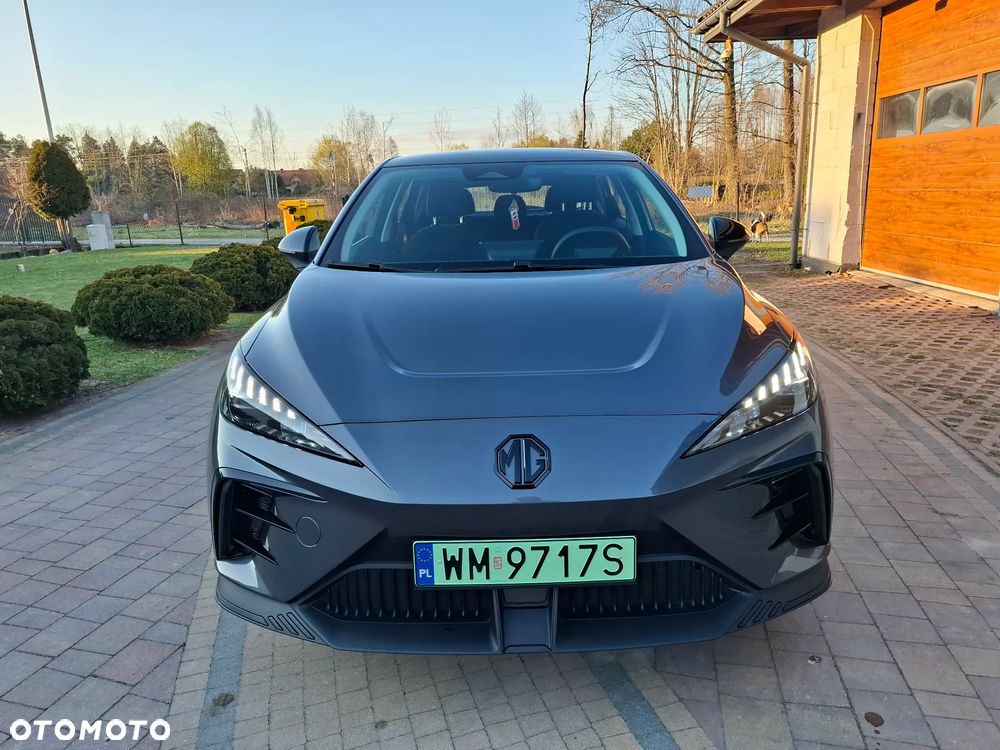 MG 4 Luxury 49 kWh - 14