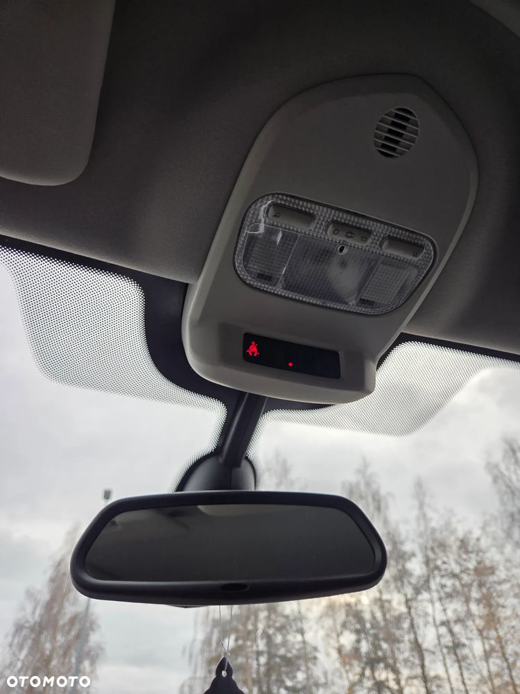 Peugeot 3008 1.2 PureTech GPF Allure S&S - 5