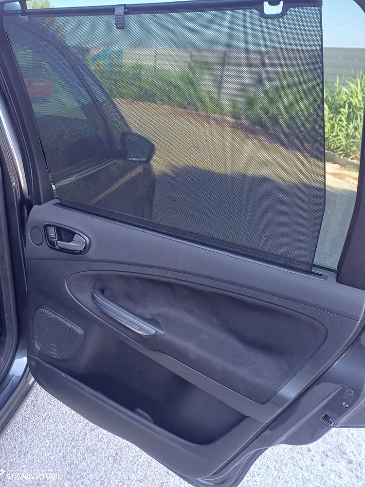 Ford Galaxy 1.8 TDCi Ghia - 12