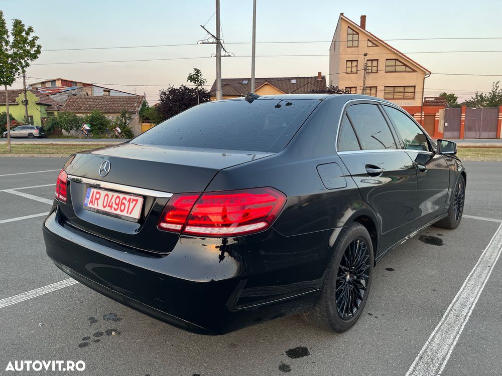 Mercedes-Benz E 220 BlueTEC 9G-TRONIC - 5