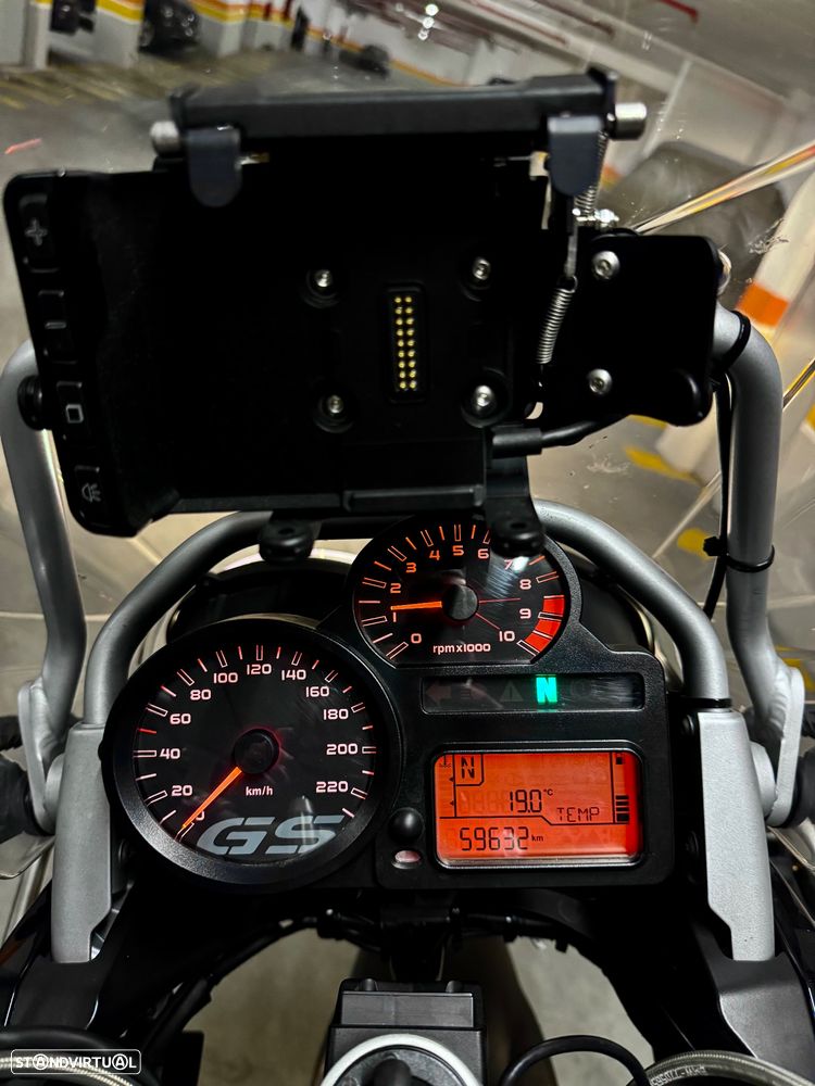 BMW R 1200 GS Adventure Triple Black - 9