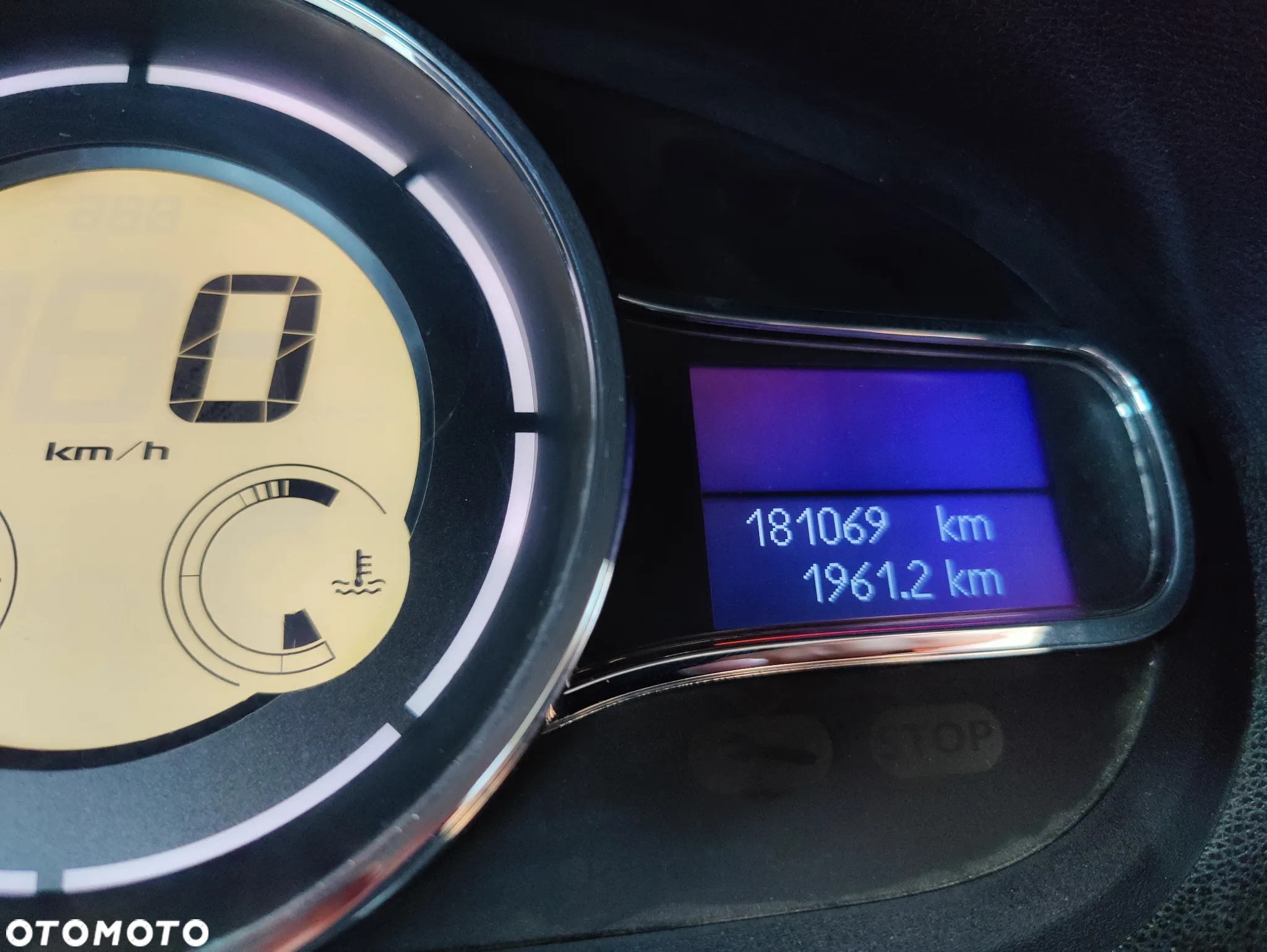 Renault Megane 2.0 dCi Dynamique - 8