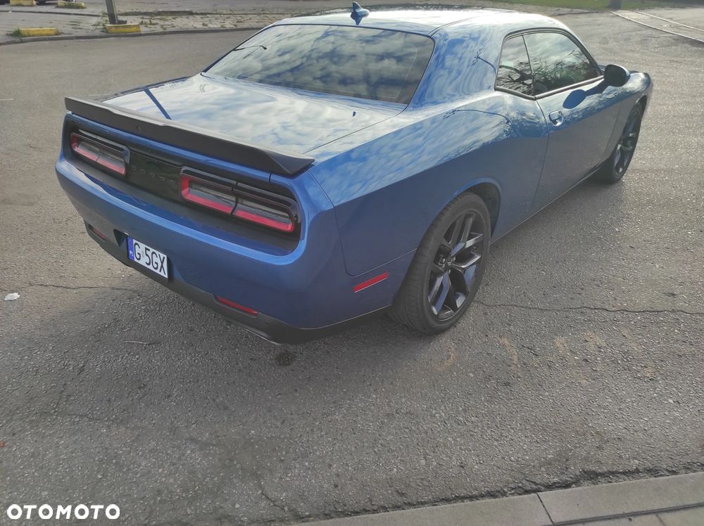 Dodge Challenger 5.7 R/T - 17