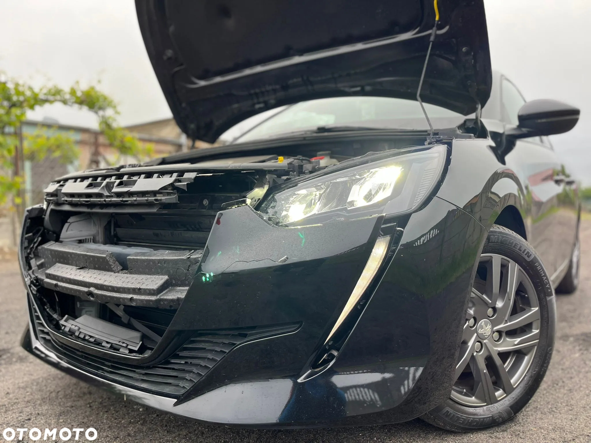 Peugeot 208 - 26