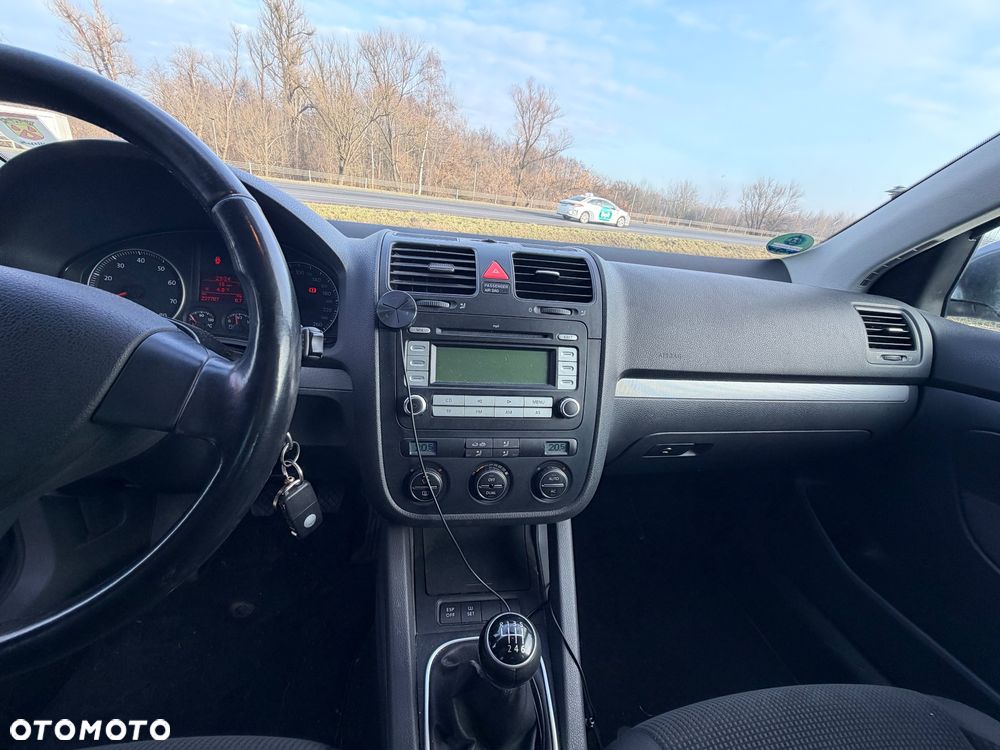 Volkswagen Golf 1.4 FSI Sportline - 18