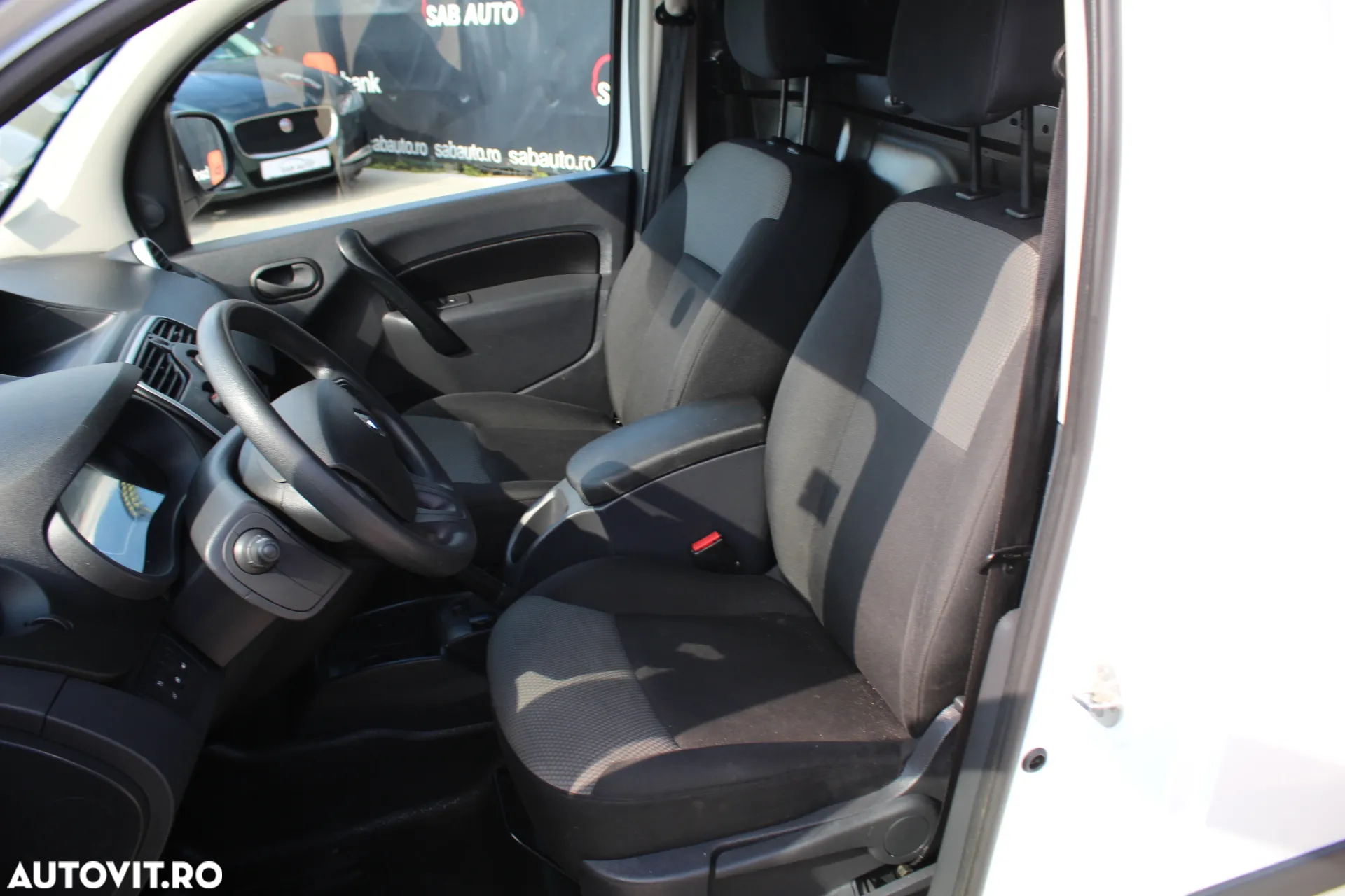 Renault Kangoo 1.5 Blue dCi 80 Life - 5